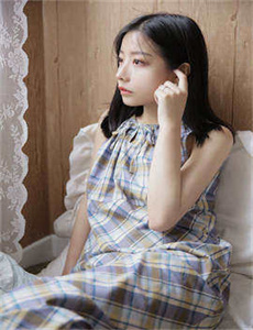 《姐姐的朋友4完整视频有翻译英文》
